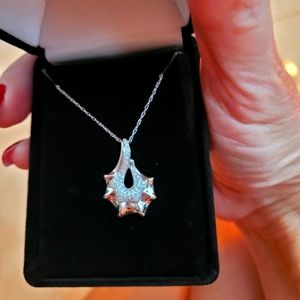 Stunning Seahorse Necklace